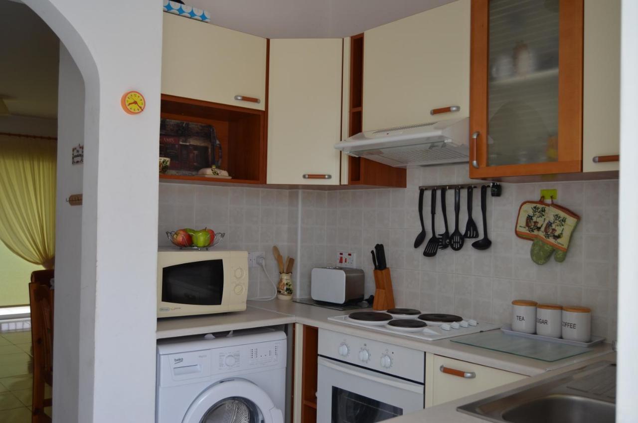 Ithaki Gardens Apartment 107 Paphos Esterno foto